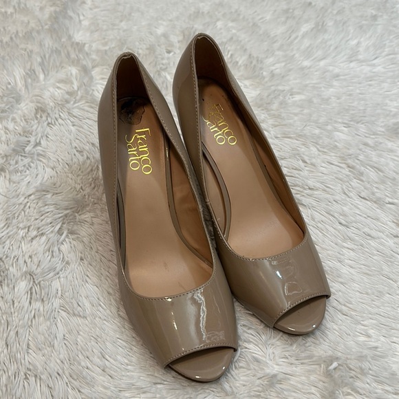 Franco Sarto Shoes - 😊 Franco Sarto Peep Toe Heels